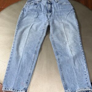 Vintage Lee Riders High Waisted Mom Jeans | Light Wash Tapered Leg